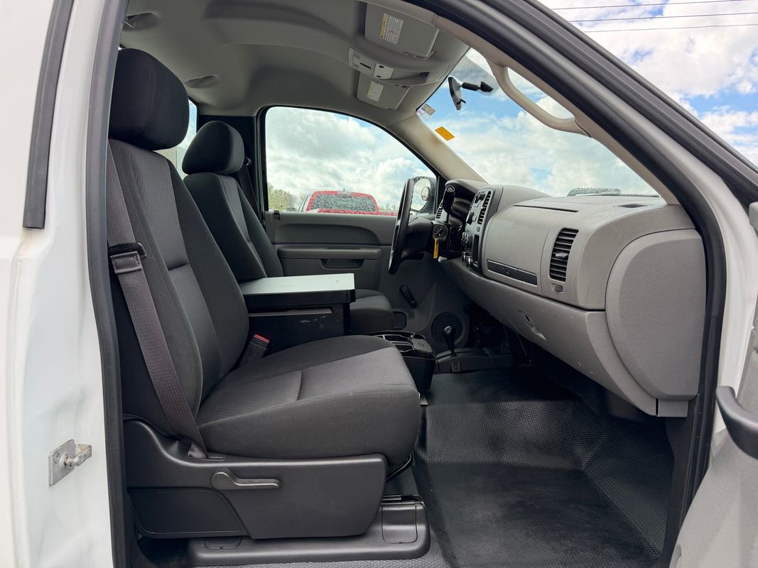 Used 2013 Chevrolet Silverado 2500 W/T image 17