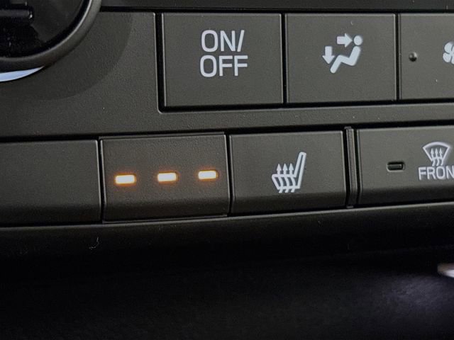 New 2026 Subaru Outback Premium image 19