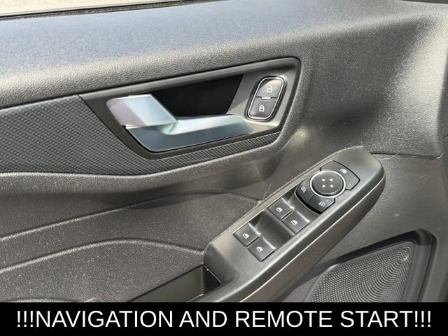 Used 2023 Ford Escape ST-Line w/ Tech Pack #1 FWD image 21