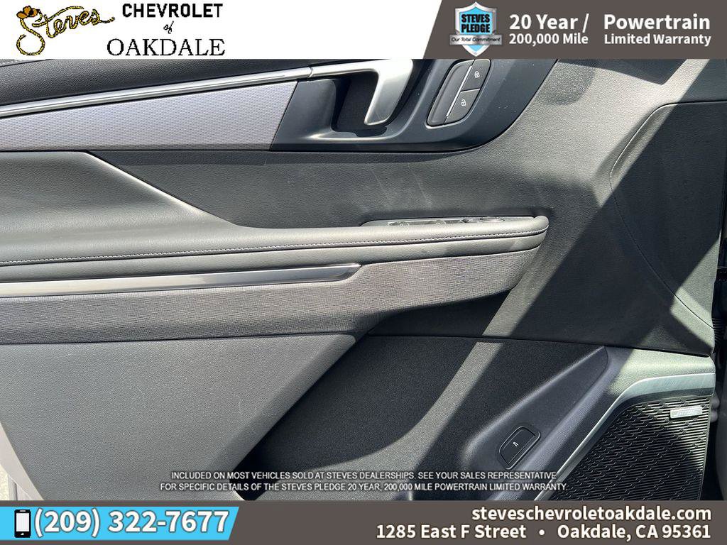 Certified 2026 Buick Enclave Sport Touring FWD image 26