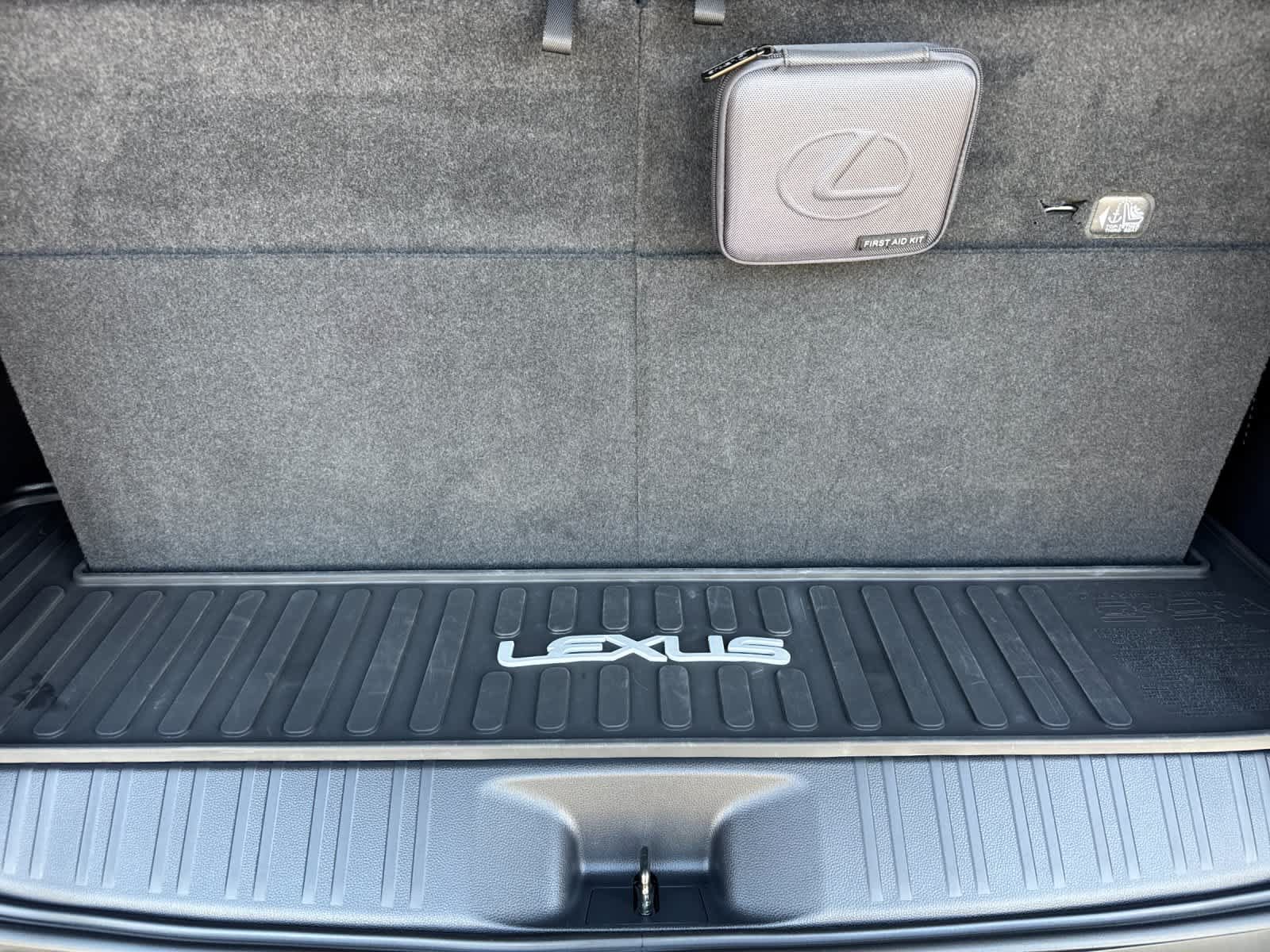 Certified 2024 Lexus GX 550 w/ Accessory Package (Z1) AWD/4WD image 17