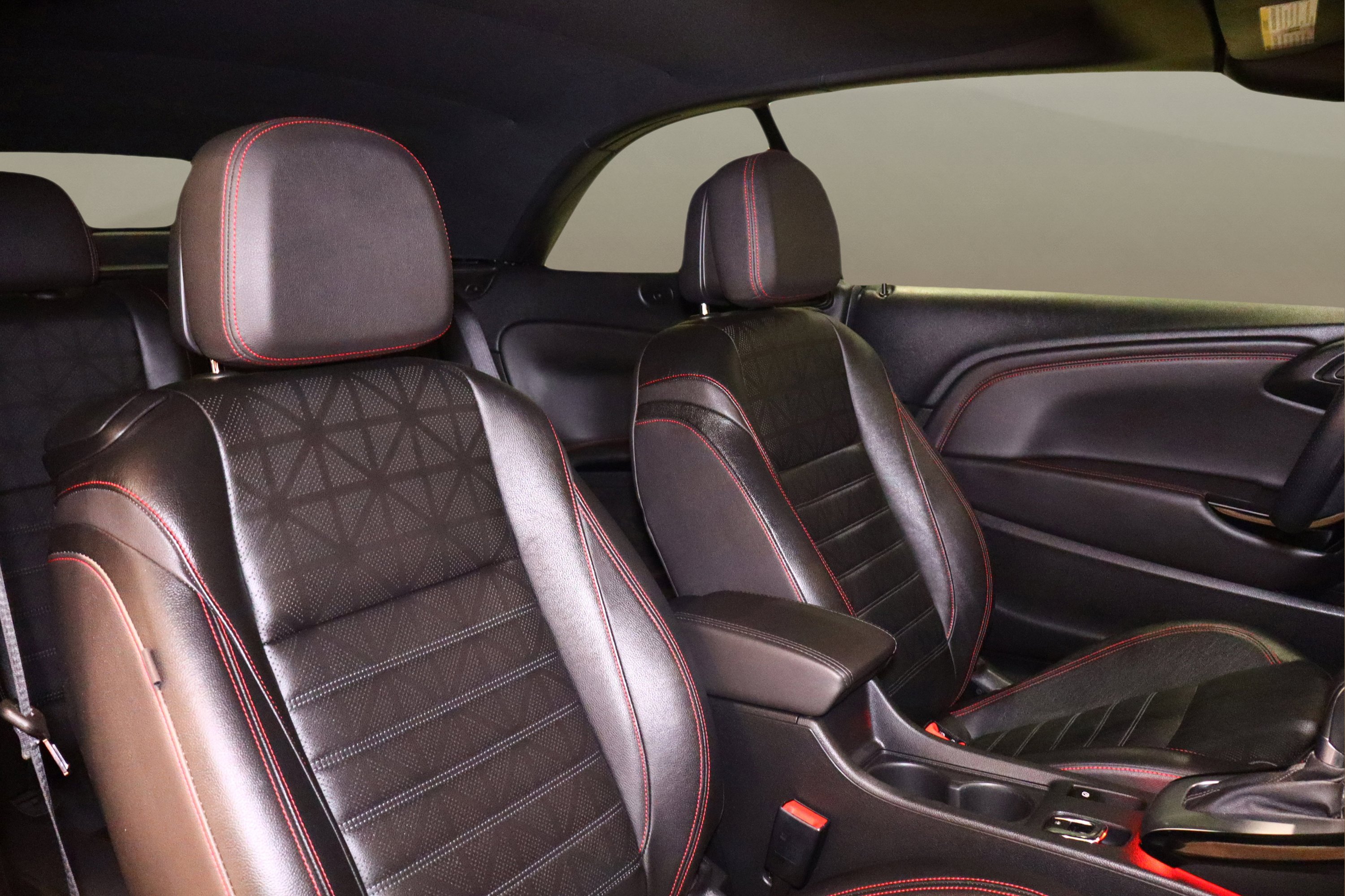 Used 2018 Buick Cascada Sport Touring w/ Dark Effects Package image 15