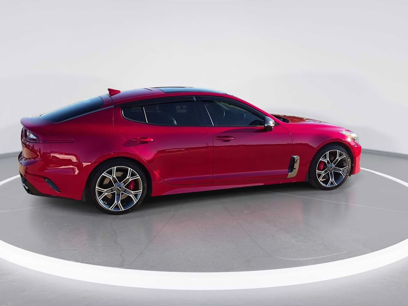 Used 2019 Kia Stinger GT2 AWD/4WD image 8