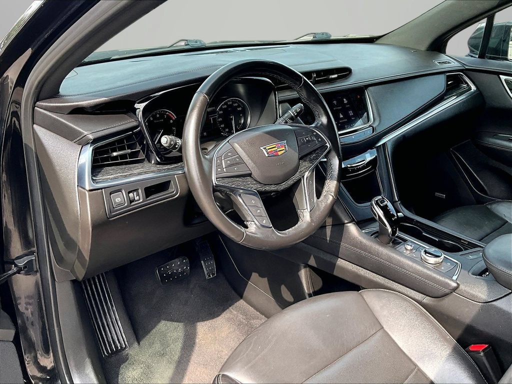 Used 2021 Cadillac XT5 Premium Luxury AWD/4WD image 13