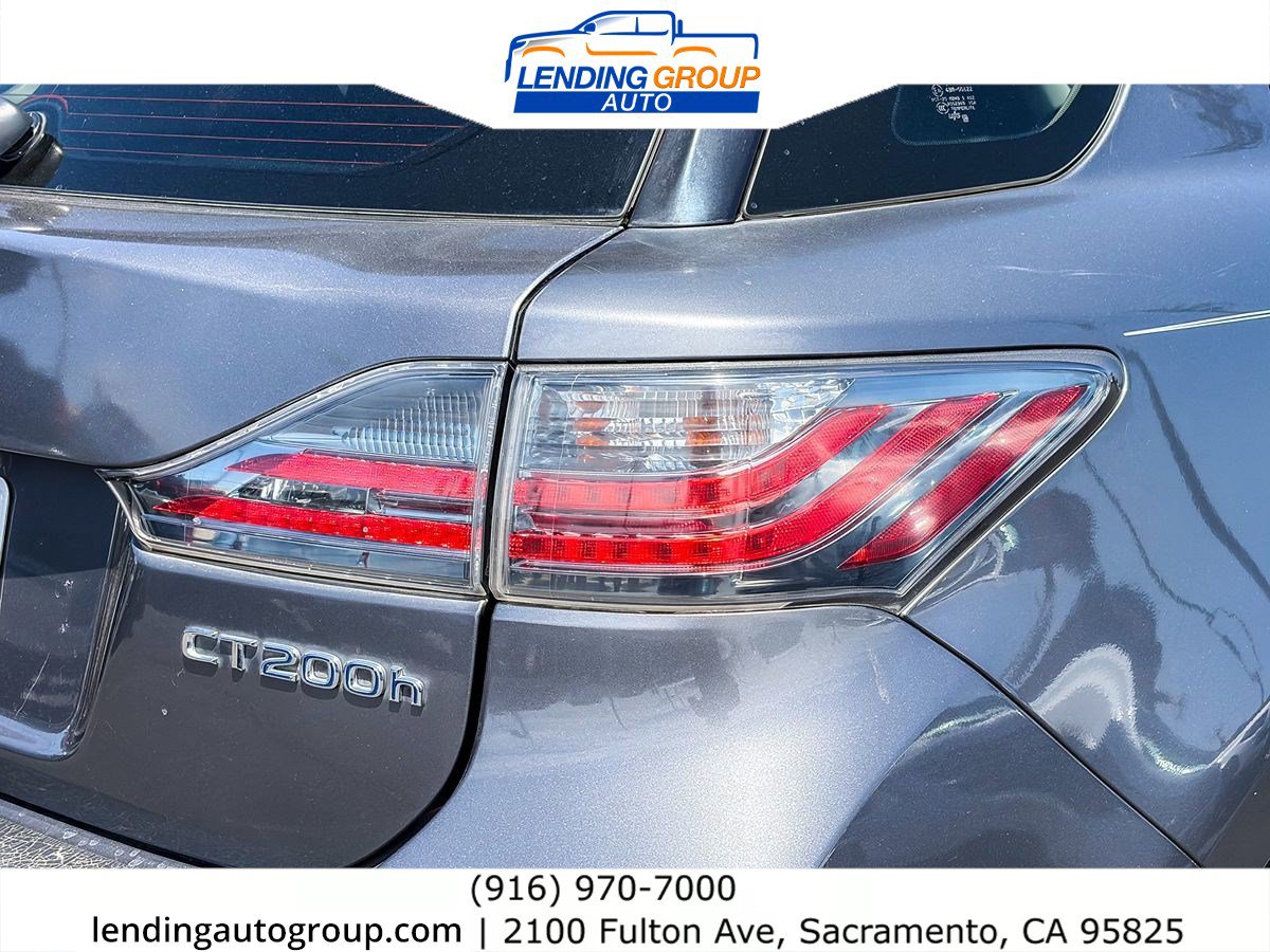 Used 2012 Lexus CT 200h Premium FWD image 7