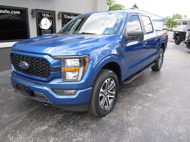 Used 2023 Ford F150 XL w/ XL STX Apperance Package AWD/4WD image 2