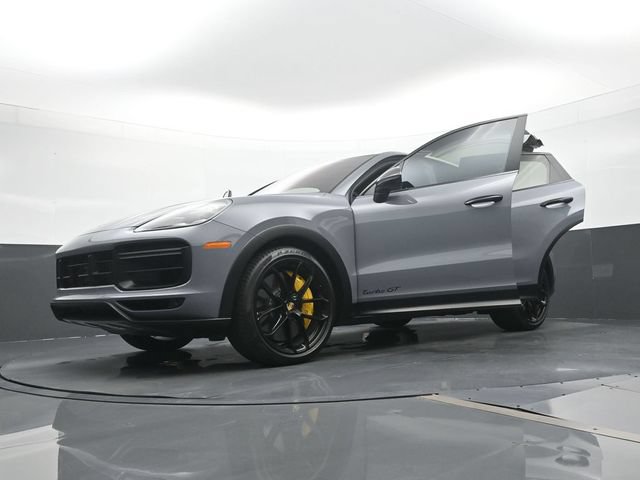 Certified 2023 Porsche Cayenne Turbo GT AWD/4WD image 31