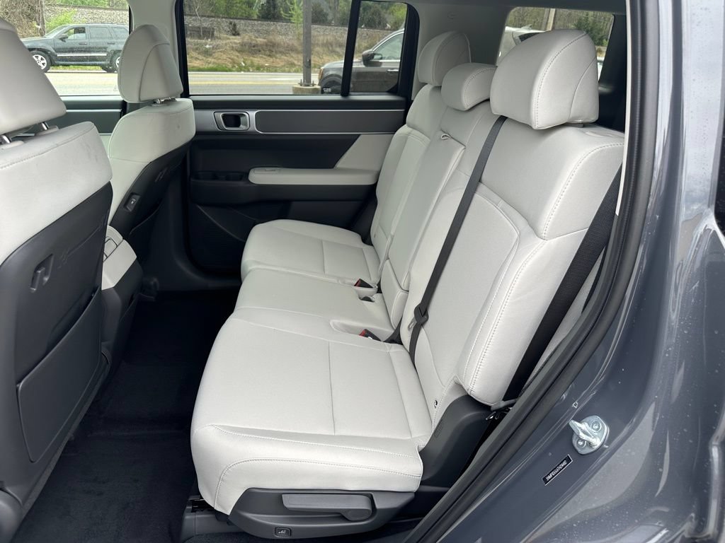 New 2026 Hyundai Santa Fe SE AWD/4WD image 11