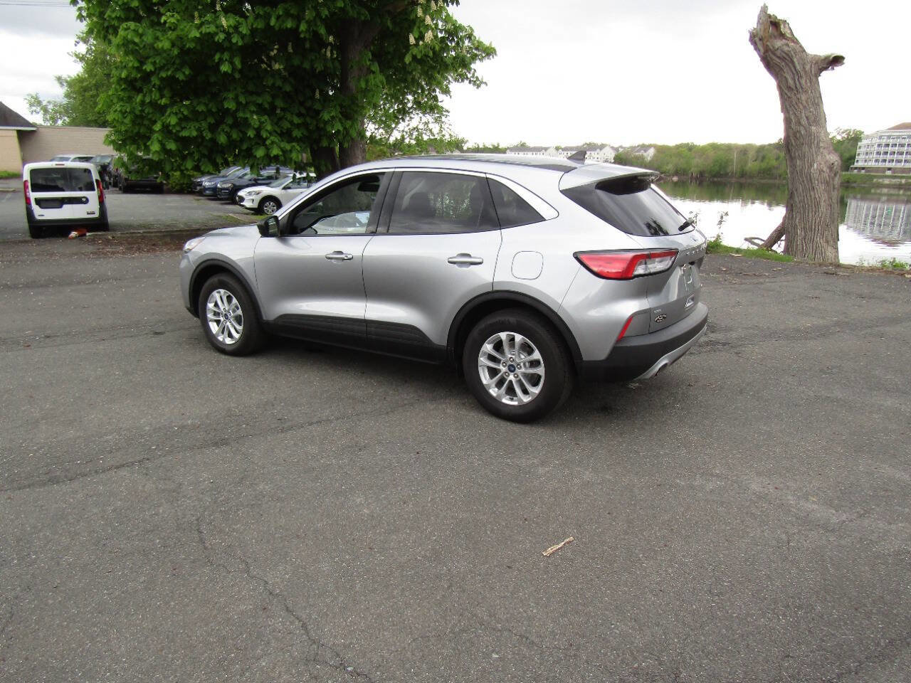 Used 2022 Ford Escape SE AWD/4WD image 33