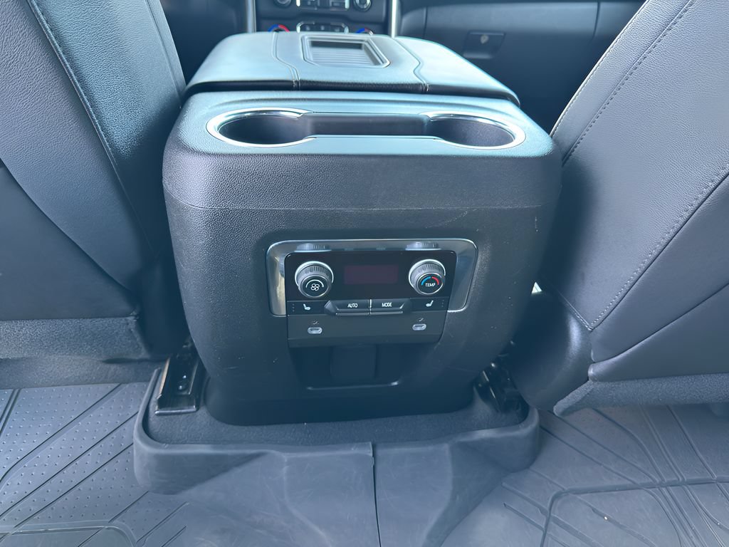 Used 2023 Chevrolet Tahoe Premier w/ Premium Package 2 AWD/4WD image 22