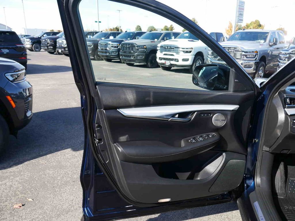 Used 2020 INFINITI QX50 Sensory w/ Proactive Package image 28