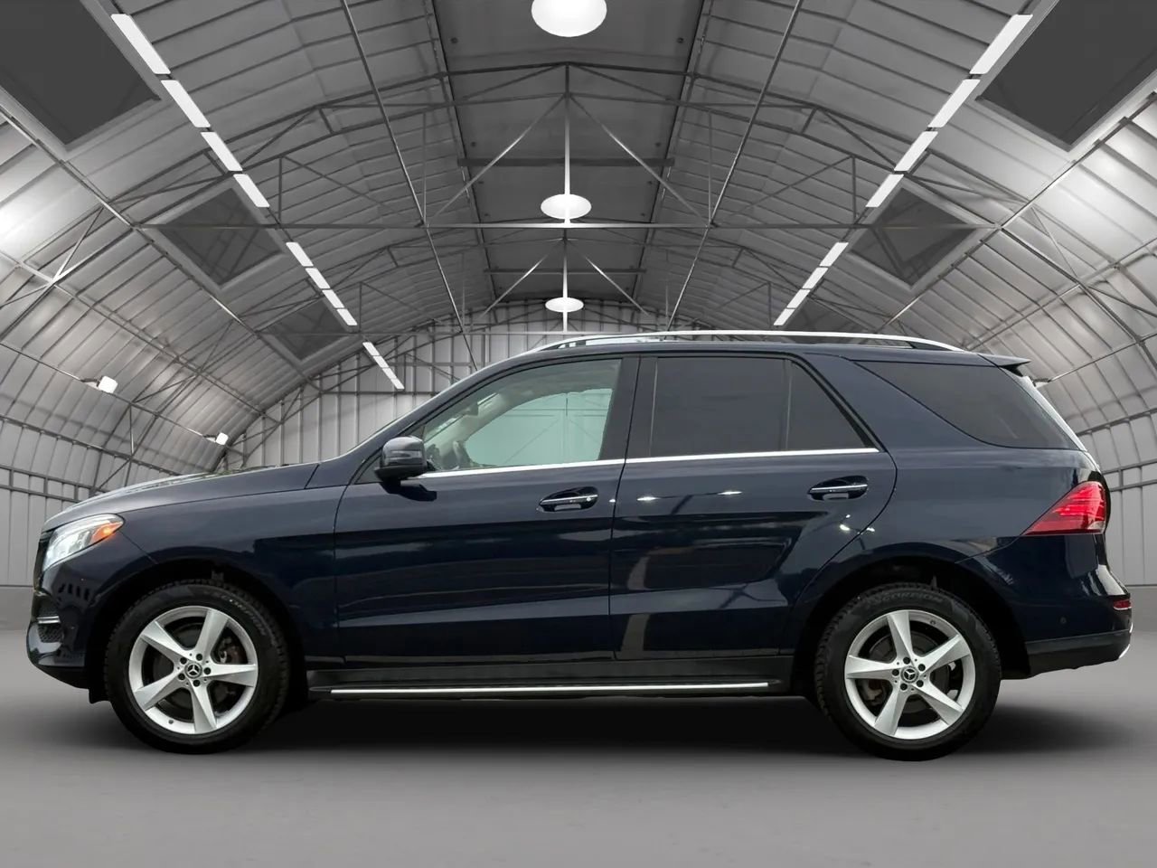 Used 2018 Mercedes-Benz GLE 350 GLE 350 4MATIC Sport Utility 4 image 4