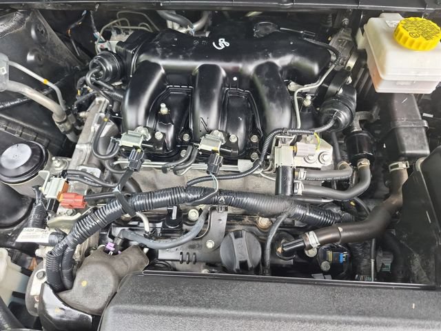 Used 2024 Nissan Pathfinder SV AWD/4WD image 31