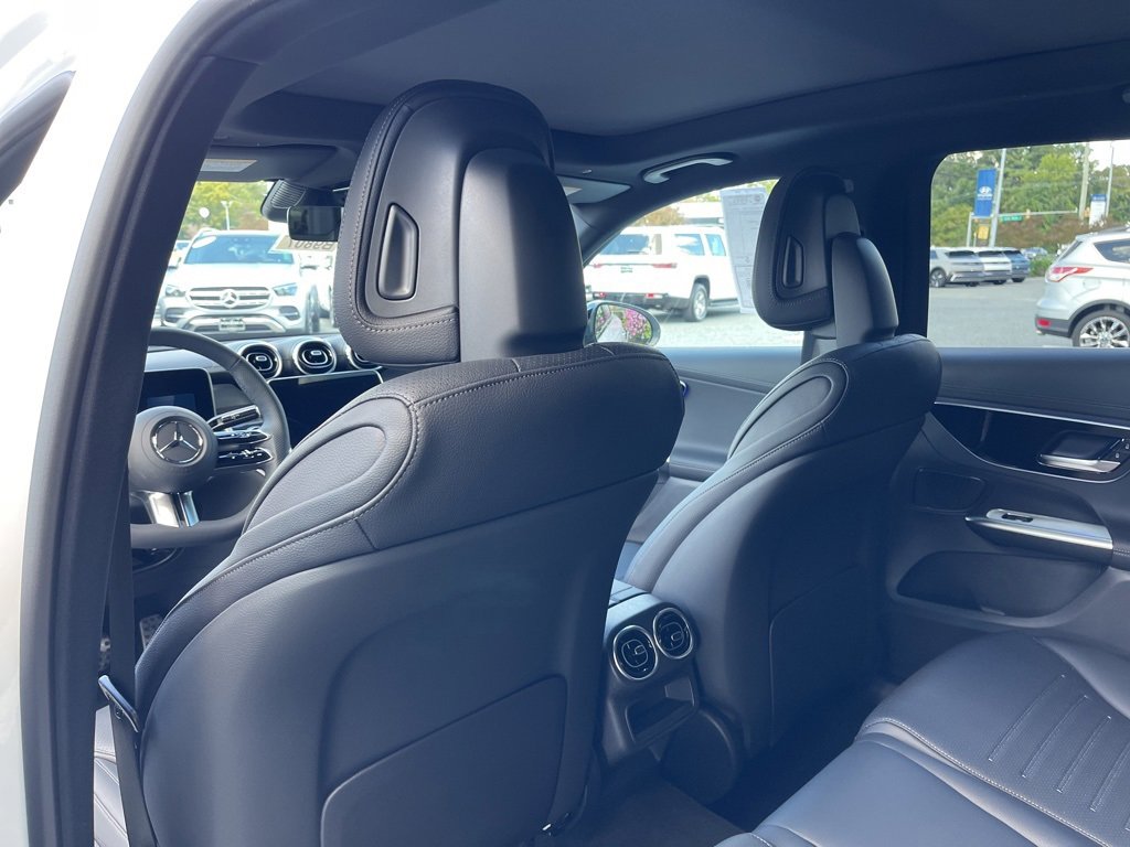 New 2026 Mercedes-Benz GLC 300 4MATIC image 36