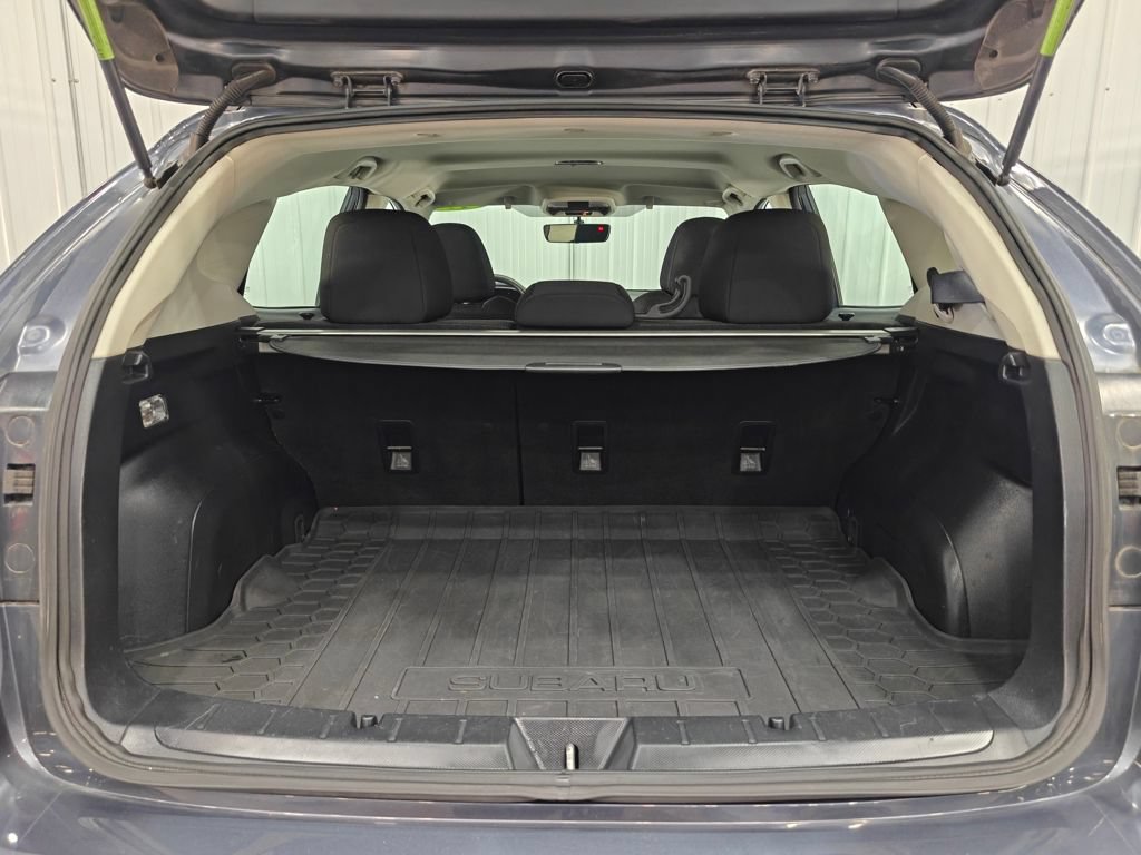 Used 2017 Subaru Impreza 2.0i Premium AWD/4WD image 25