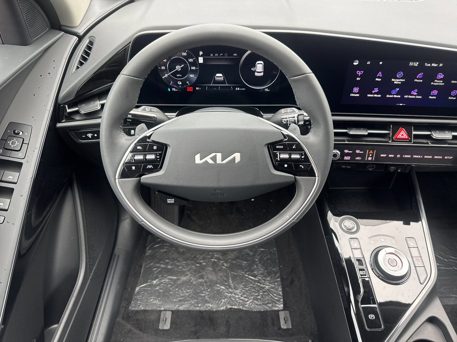 New 2026 Kia Niro Wind FWD image 14
