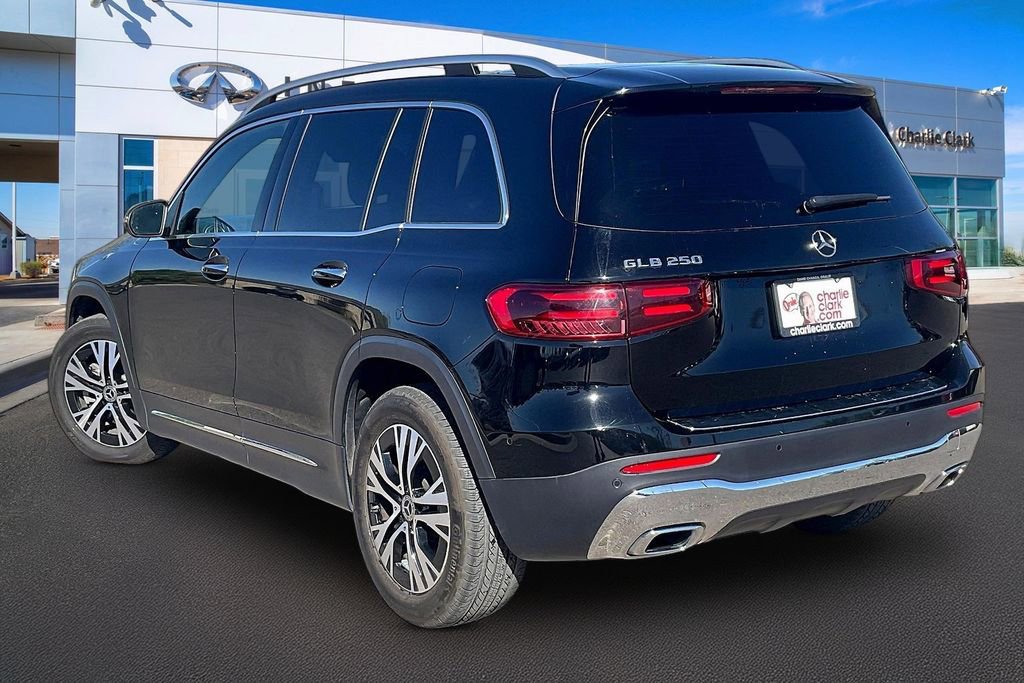 Used 2024 Mercedes-Benz GLB 250 image 12