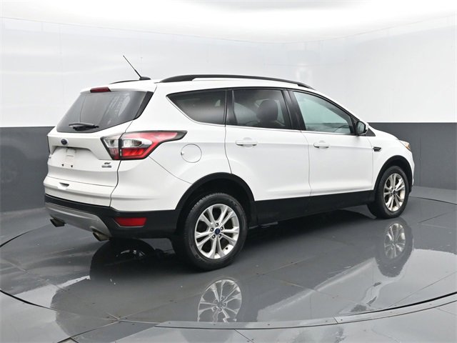 Used 2017 Ford Escape SE w/ Equipment Group 201A image 27