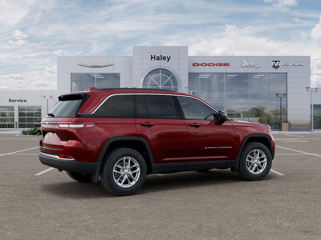 New 2026 Jeep Grand Cherokee Laredo X AWD/4WD image 4