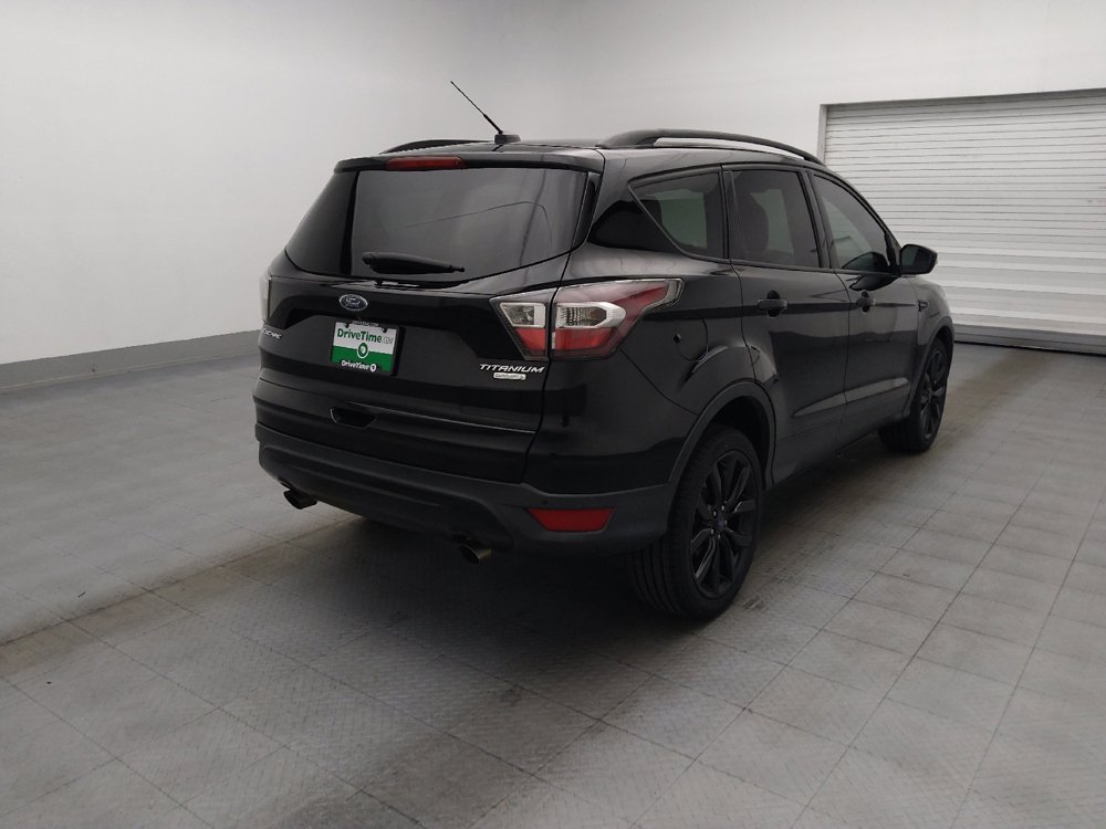 Used 2017 Ford Escape Titanium FWD image 9