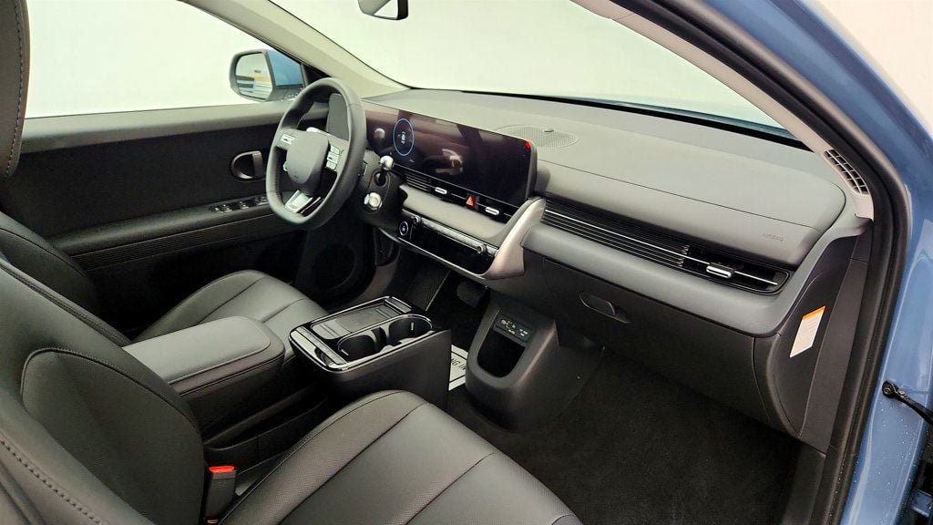 Used 2025 Hyundai Ioniq 5 SEL RWD image 24