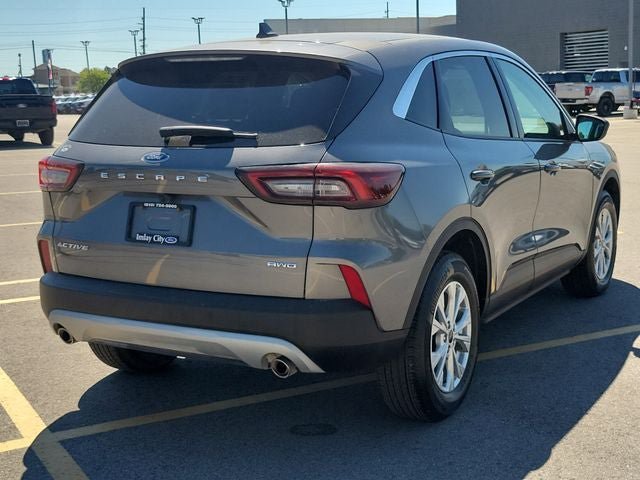 Used 2024 Ford Escape Active AWD/4WD image 4