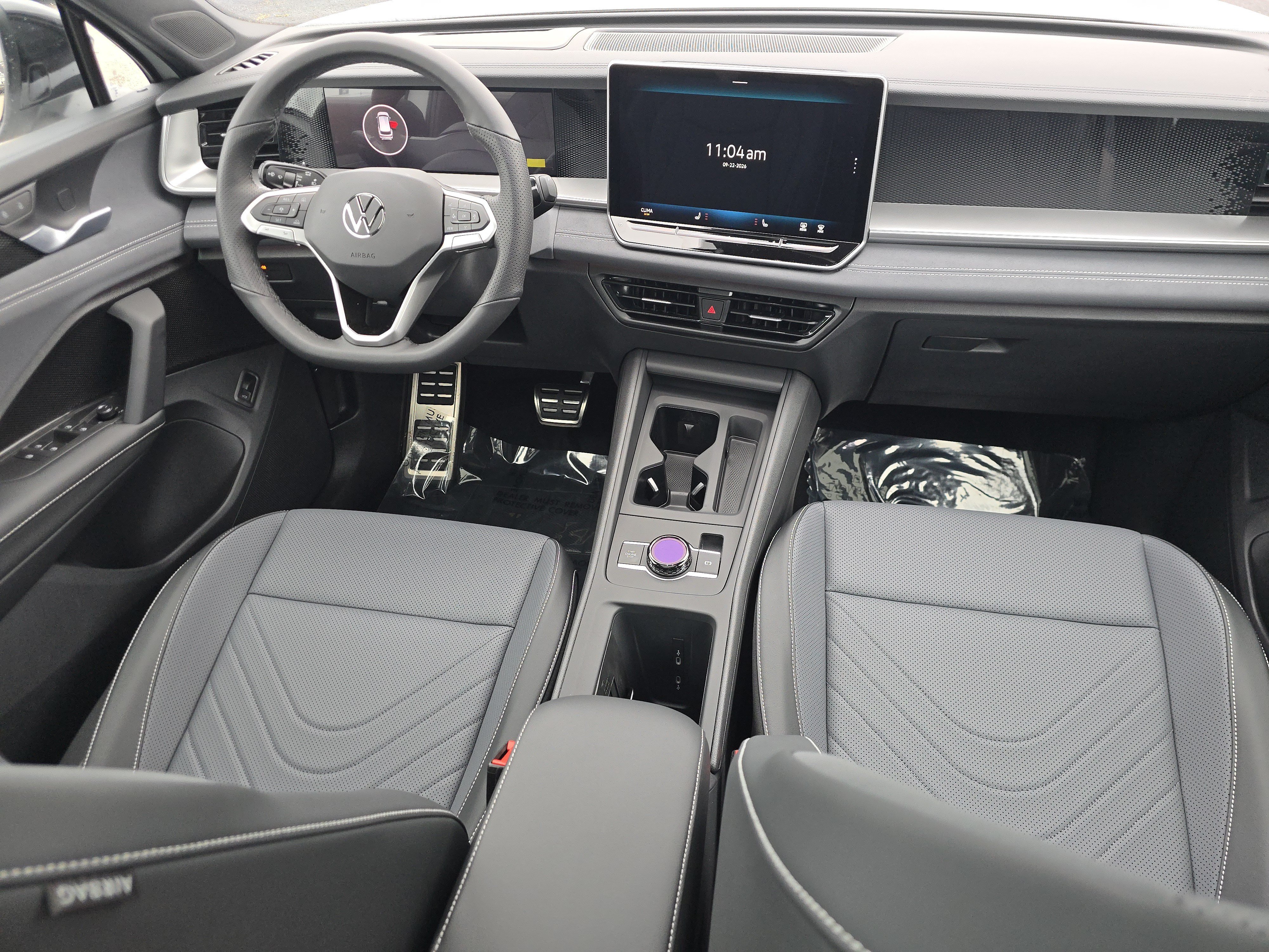 New 2026 Volkswagen Tiguan SE R-Line AWD/4WD image 19