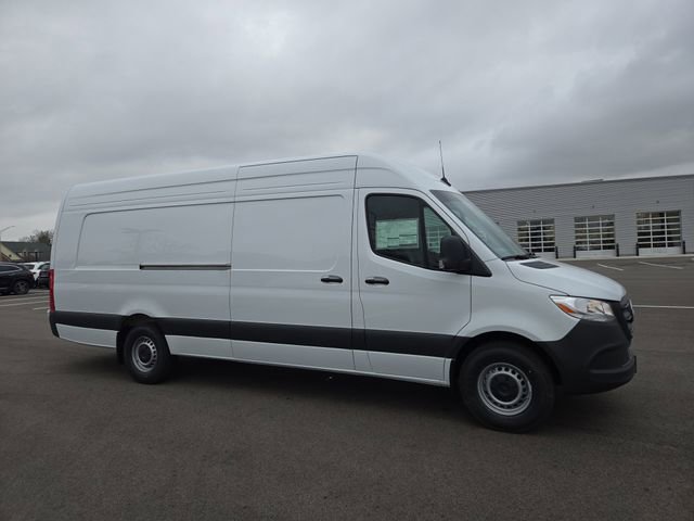 New 2026 Mercedes-Benz Sprinter 2500 image 2
