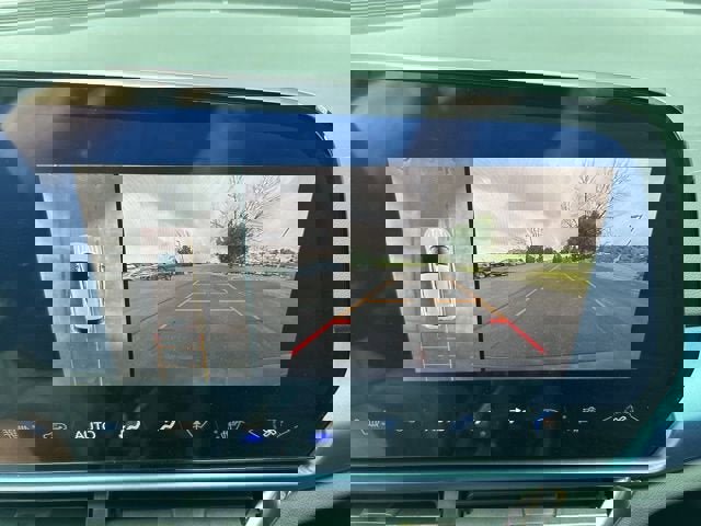 New 2025 Chevrolet Equinox EV LT image 12