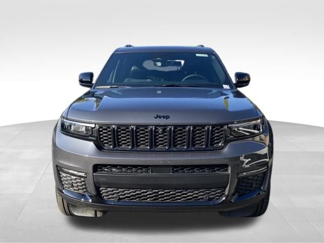 New 2025 Jeep Grand Cherokee L Limited image 2