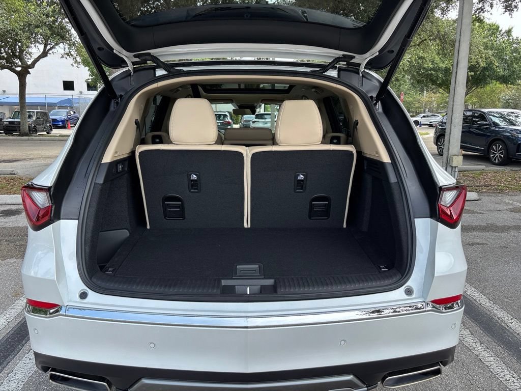 New 2026 Acura MDX w/ Technology Package FWD image 28