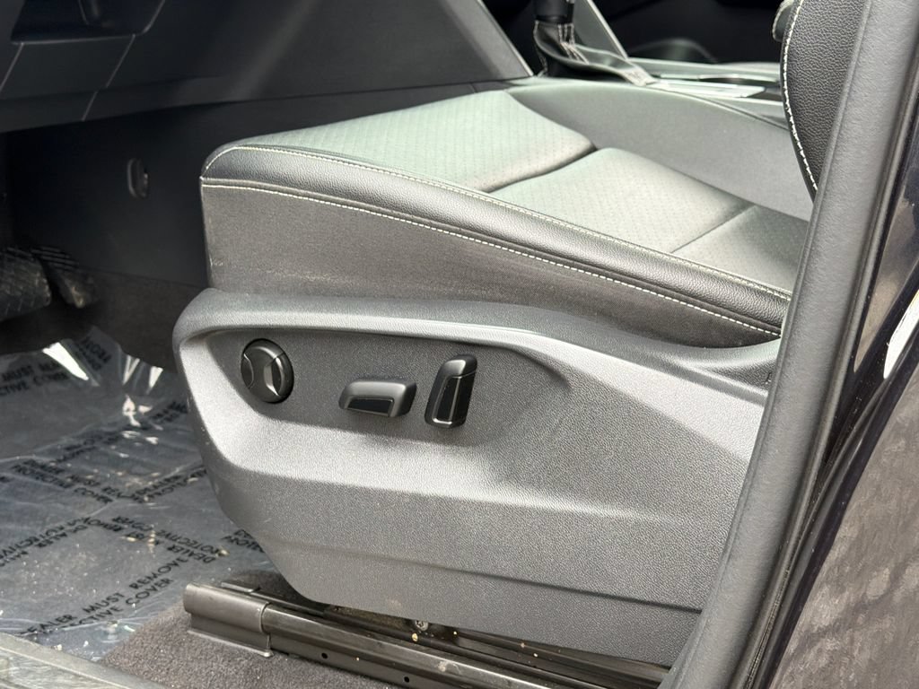 Certified 2023 Volkswagen Atlas SE FWD image 20