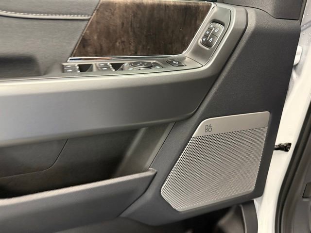 New 2026 Ford F250 Lariat w/ Chrome Package image 14