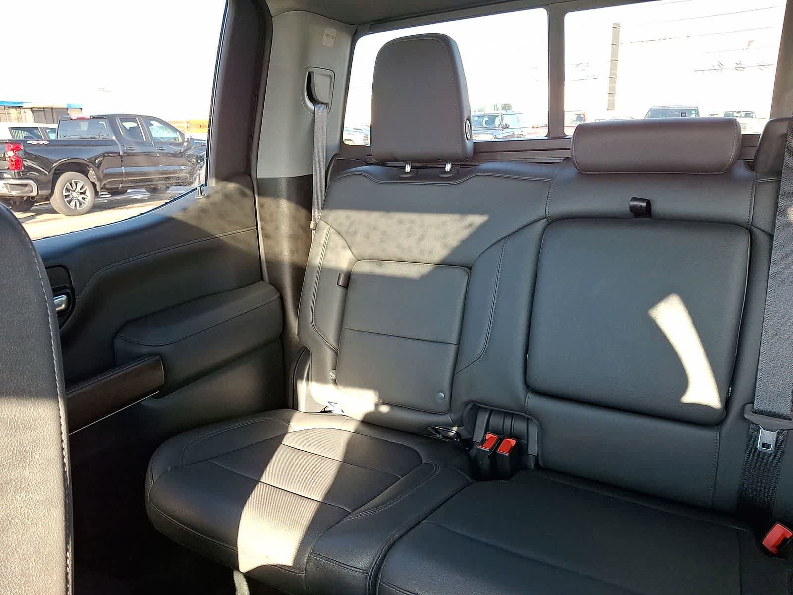 Used 2021 GMC Sierra 1500 SLT w/ SLT Premium Package image 13