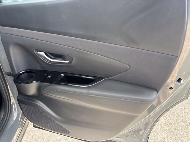 Used 2025 Hyundai Santa Cruz SEL FWD image 26