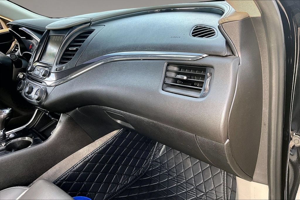 Used 2017 Chevrolet Impala Premier FWD image 16