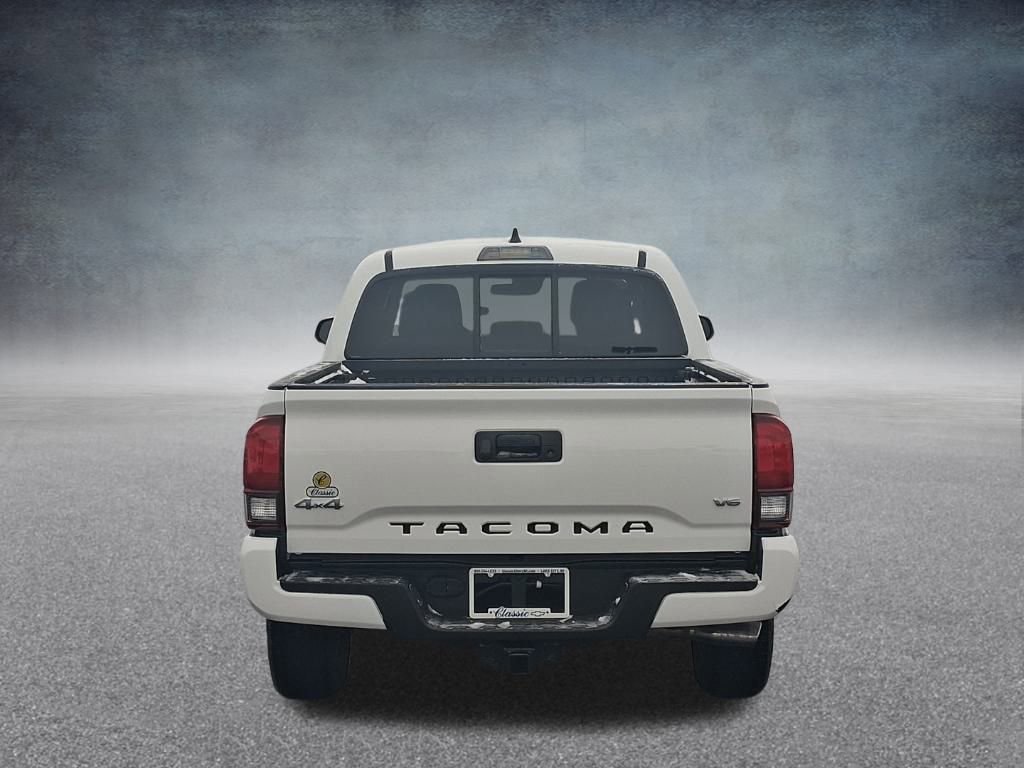 Used 2022 Toyota Tacoma SR image 7
