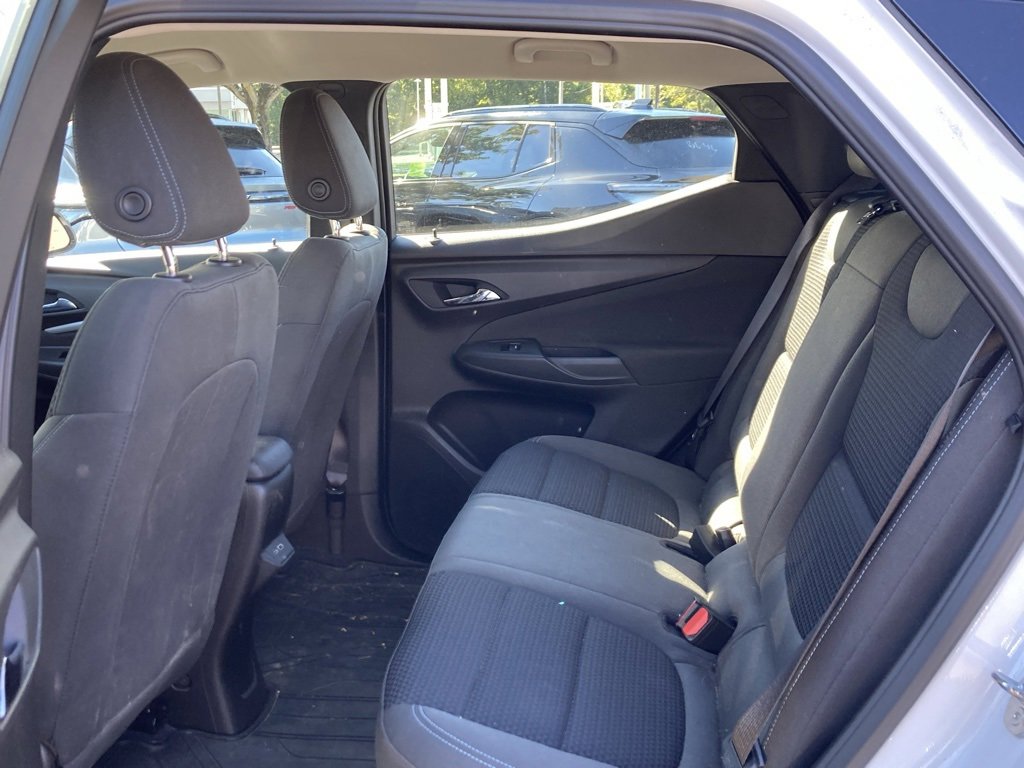 Used 2022 Chevrolet Bolt EUV LT w/ Comfort Package image 20