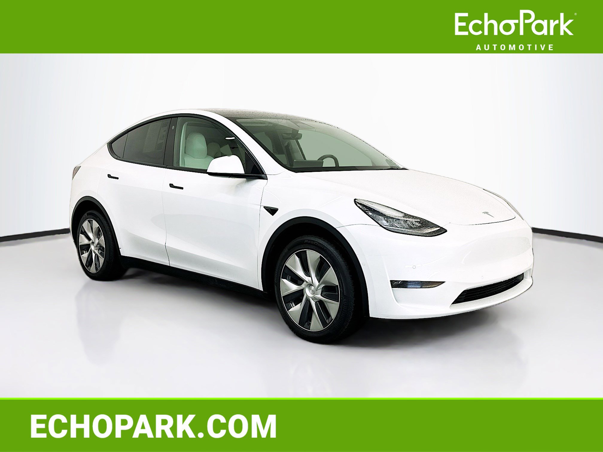 Used 2022 Tesla Model Y Long Range image 1