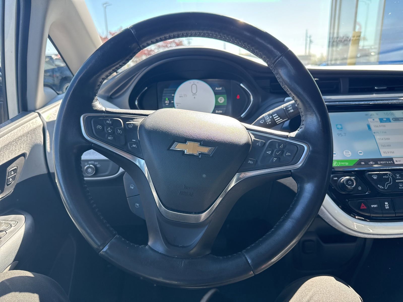 Used 2017 Chevrolet Bolt Premier w/ Driver Confidence II Package FWD image 20