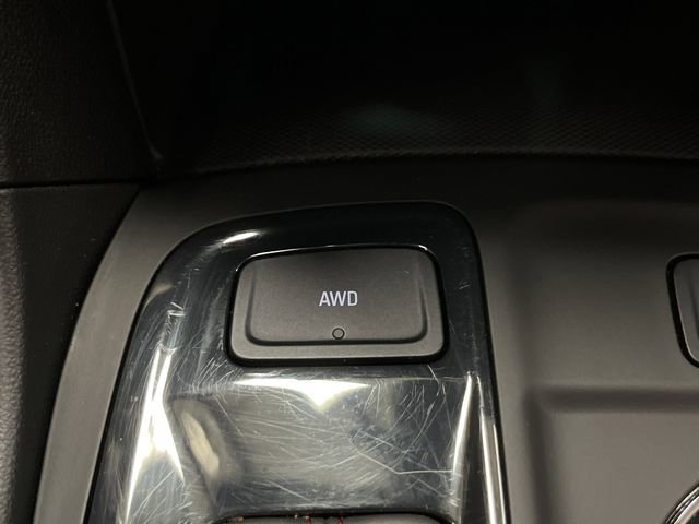 Used 2023 Chevrolet Equinox RS w/ RS Leather Package image 25