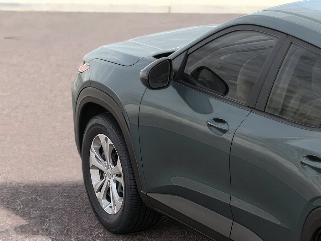 New 2026 Chevrolet Trax LS w/ LS Convenience Package FWD image 2