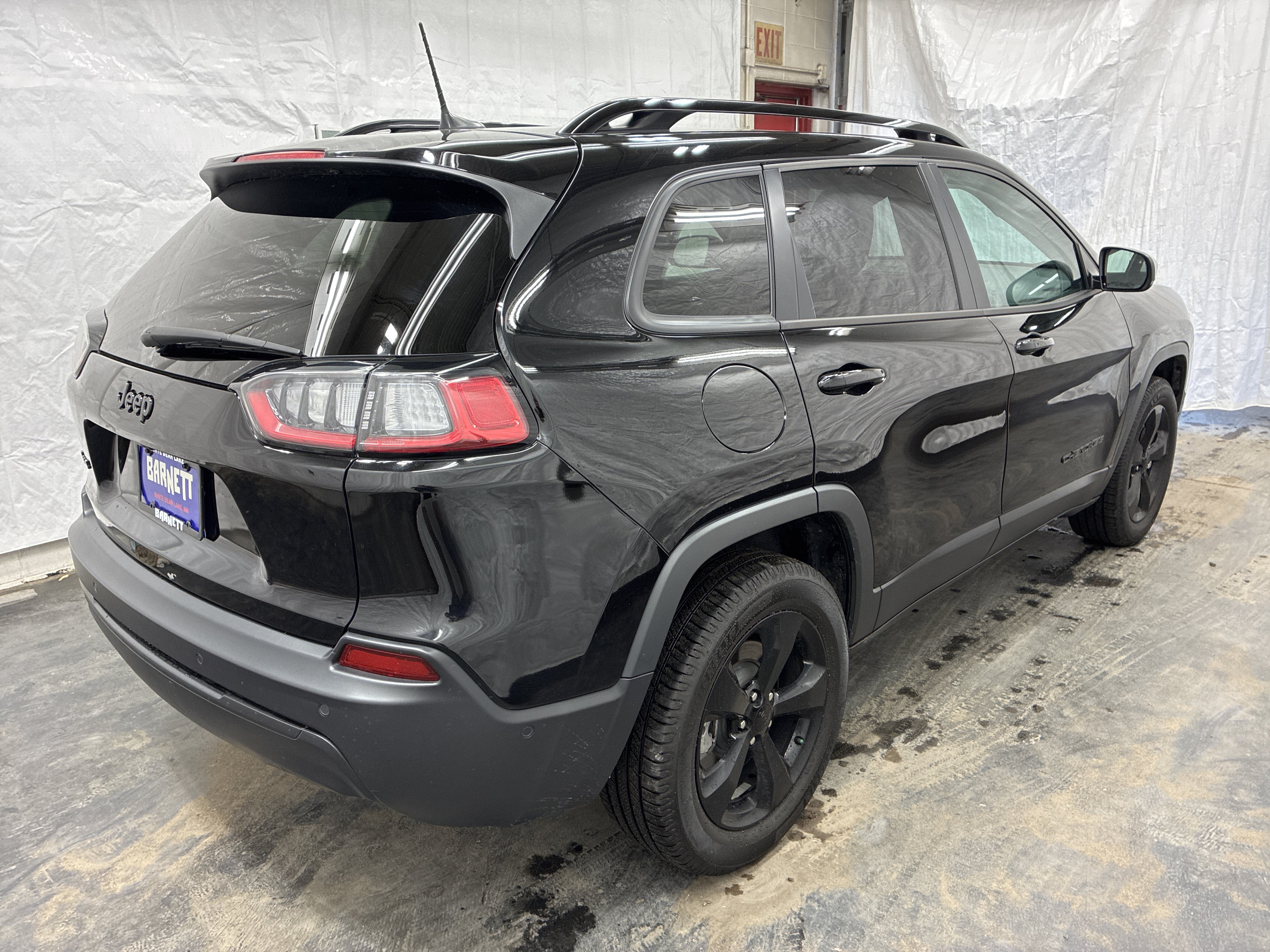 Certified 2023 Jeep Cherokee Altitude Lux w/ Lux Elite Package AWD/4WD image 5