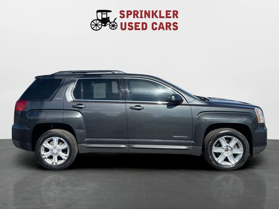 Used 2017 GMC Terrain SLE w/ Driver Alert Package I FWD image 3