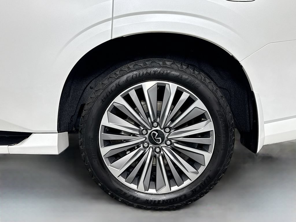 Used 2025 INFINITI QX80 Luxe w/ Exterior Package AWD/4WD image 34