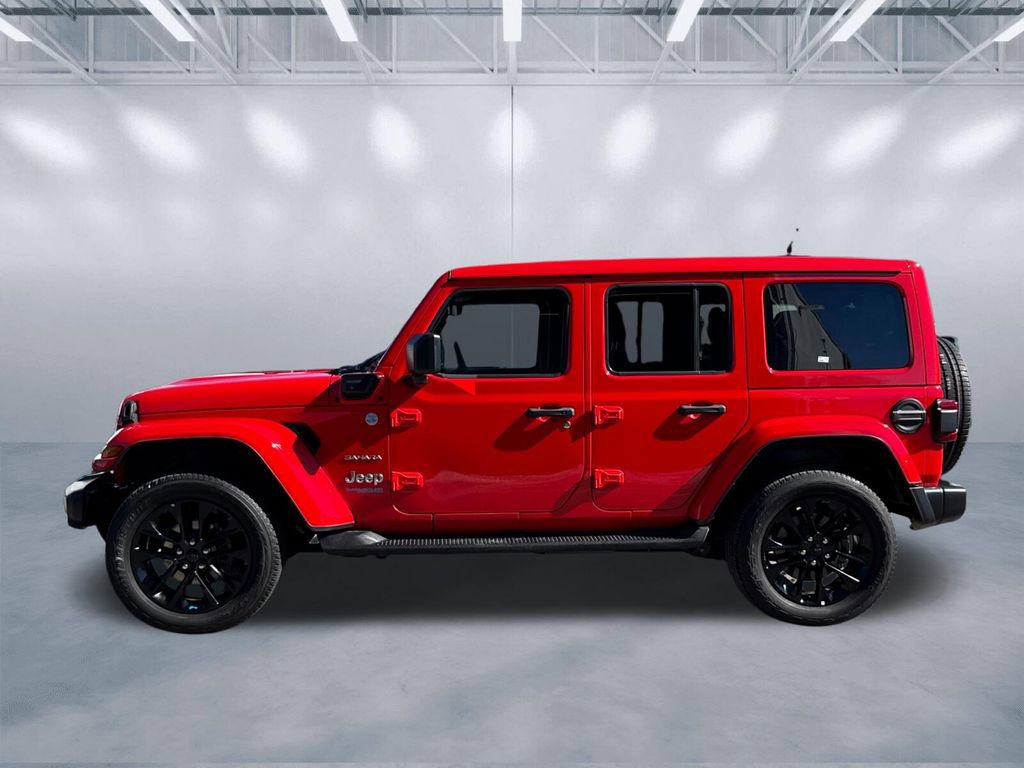 Certified 2022 Jeep Wrangler Unlimited Sahara w/ Cold Weather Group image 3