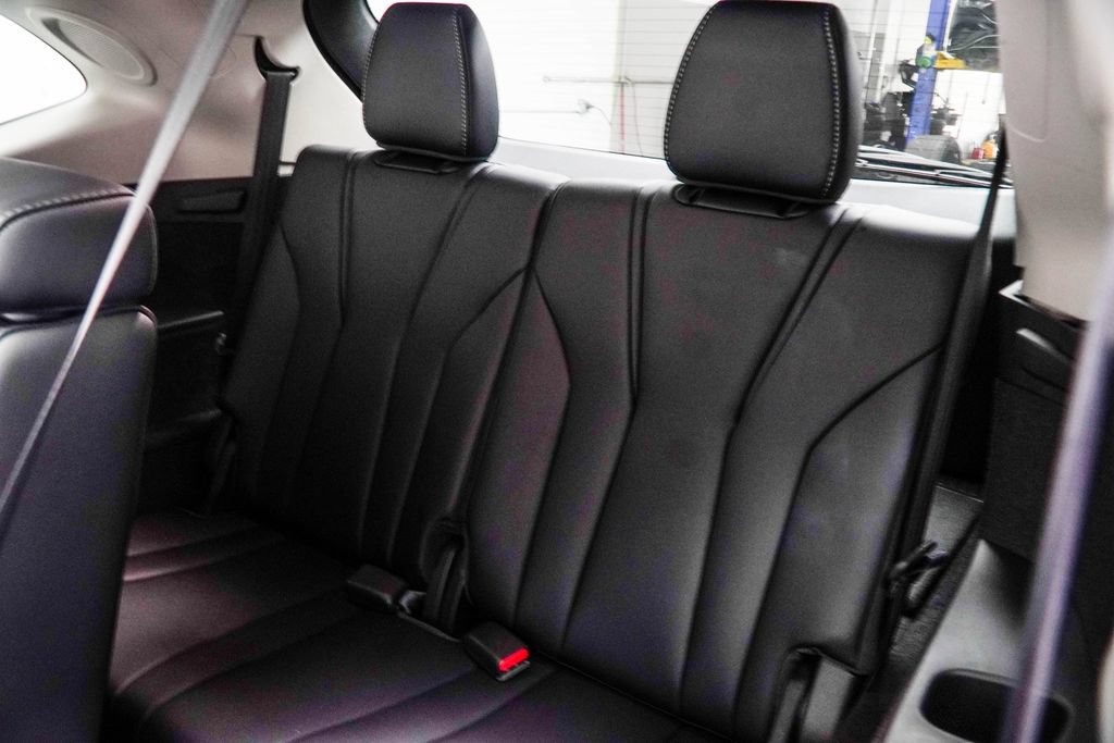 Used 2026 Acura MDX w/ Technology Package FWD image 48