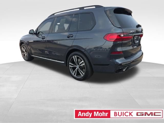 Used 2022 BMW X7 xDrive40i w/ M Sport Package AWD/4WD image 16