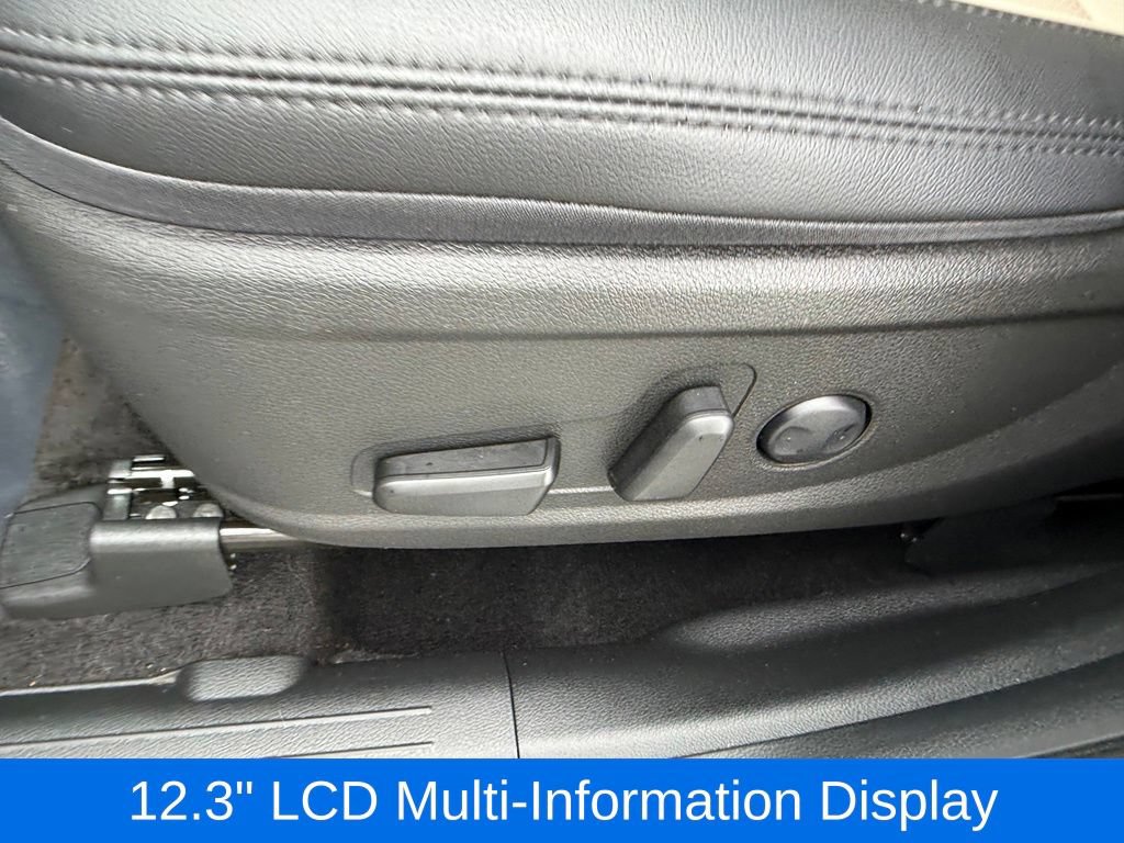 Used 2023 Hyundai Santa Fe SEL w/ Premium Package AWD/4WD image 26