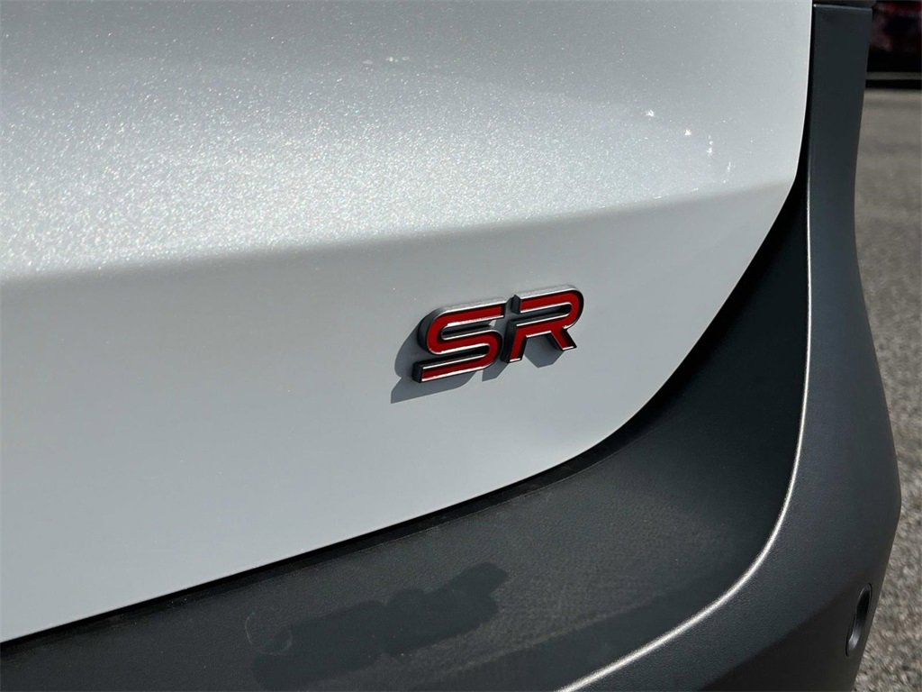 New 2025 Nissan Kicks SR image 13